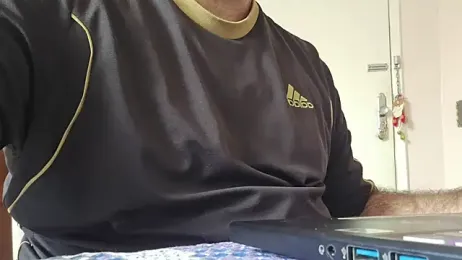 MysterBearMG webcam stripchat model stream image