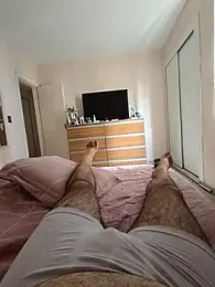 MysterBearMG webcam model stream image