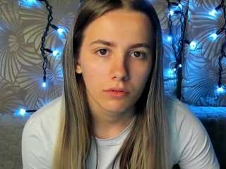 maggiecake webcam model stream image