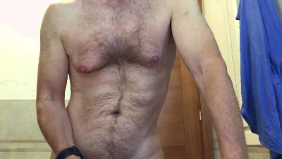 Oszlar webcam model stream image