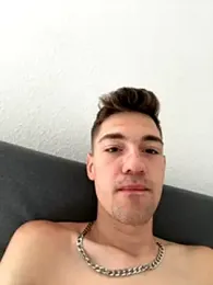 Moonlightxxxl webcam model stream image