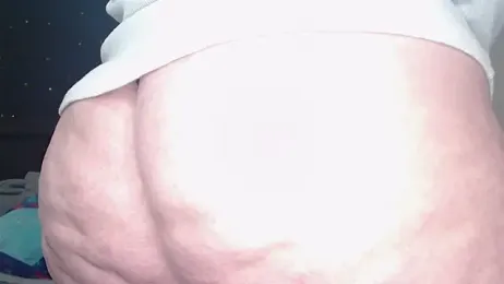 ToxicLilly webcam model stream image