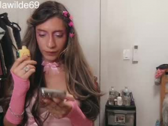 lolita_wilde390 webcam model stream image