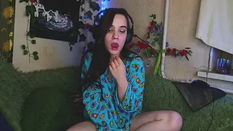 Tiny_Witch webcam model stream image