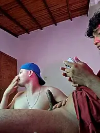 _Ottis_ webcam model stream image