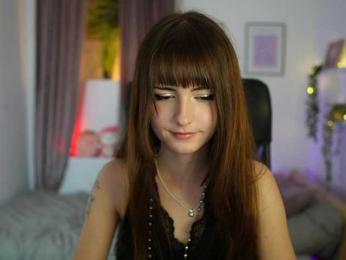 Превью EllaYoung