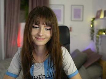 EllaYoung webcam model stream image