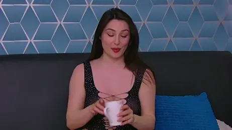 KassieWeins webcam stripchat model stream image