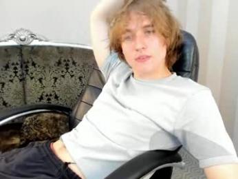 finnbev webcam model stream image