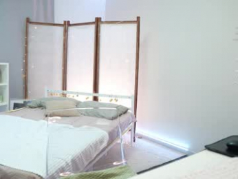 lovlybambi webcam model stream image