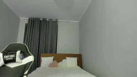 Krisztina_O webcam model stream image