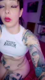 Pinklajoker webcam model stream image