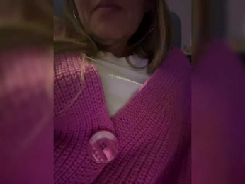 Chemezoff webcam model stream image