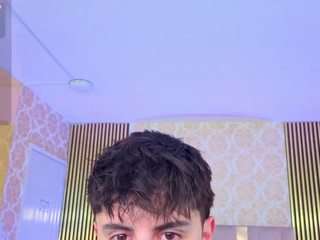 kyler-tay webcam model stream image