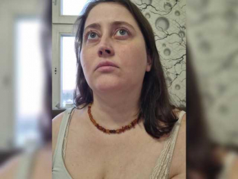 Milla-lovee webcam model stream image