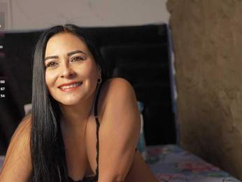 MatureDesiree webcam model stream image
