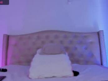 nikiibrooks webcam model stream image