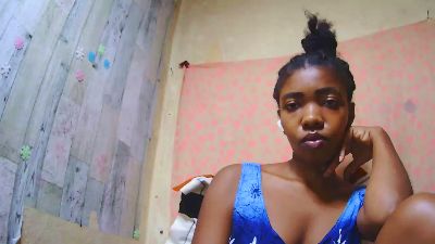 Ornelahkiss webcam model stream image