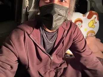 SPOTSCAMEL webcam model stream image