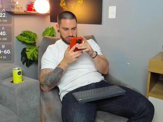 Giorgio Leone webcam flirt4free model stream image