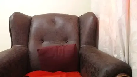 bustylaura4u webcam model stream image