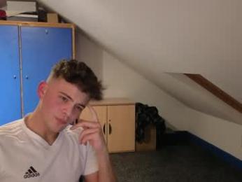 adr_twink webcam model stream image