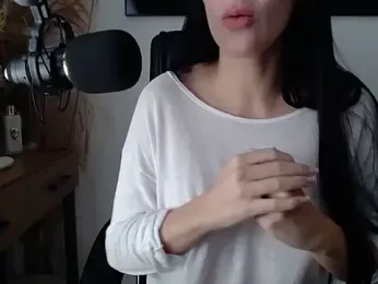 FilosofaNerd webcam model stream image