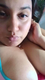 MelonessRikoss webcam model stream image