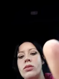 EVILYN webcam stripchat model stream image