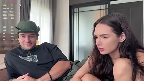 elisonni_ webcam model stream image