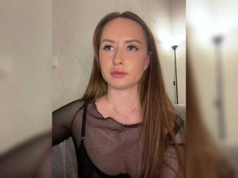 PLEELUS webcam model stream image