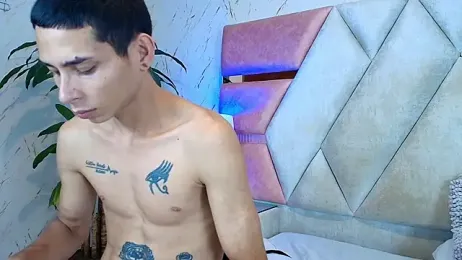 Zoelucas webcam model stream image