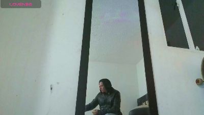thomasjons_2 webcam model stream image
