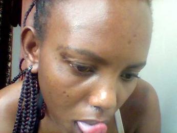 Bunnydiva- webcam model stream image