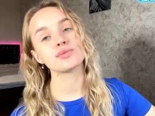 kieraleeming webcam model stream image