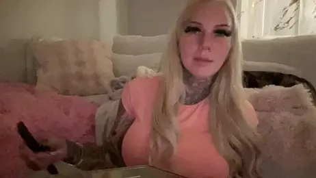 paulinaalatalo webcam stripchat model stream image