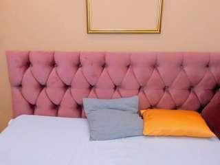 gloriabates webcam model stream image