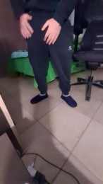 uncutcockitaly webcam model stream image