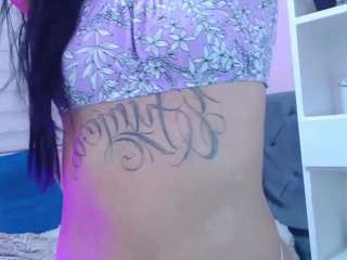 ivanna-22 webcam model stream image