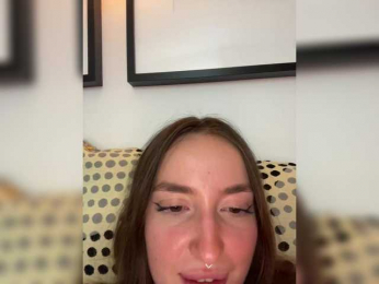 ChloeMeow webcam model stream image