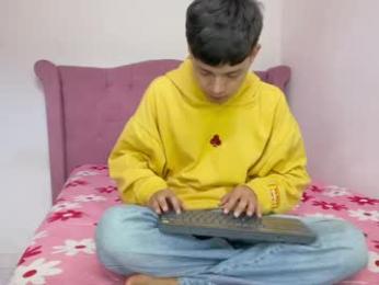 andy_belier webcam model stream image