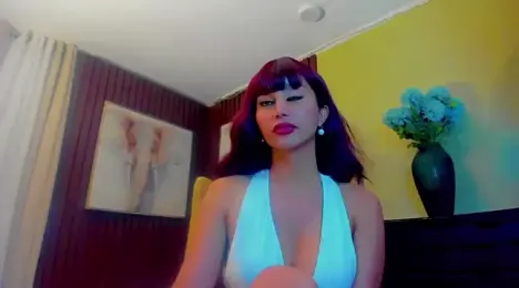 YOURCRISTINAS webcam model stream image