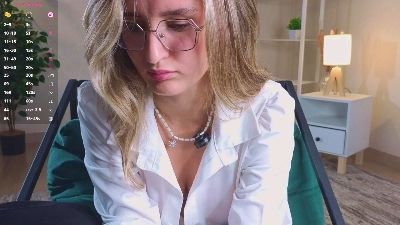 DevinKubasch webcam model stream image