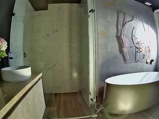 voyeurcam-casa-salsa-bathtub-pov webcam model stream image