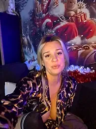 SpicyVicky webcam model stream image