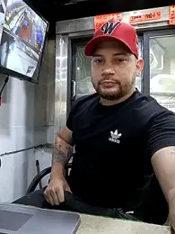 Catire10_ webcam model stream image