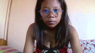 Mulanne001 webcam model stream image