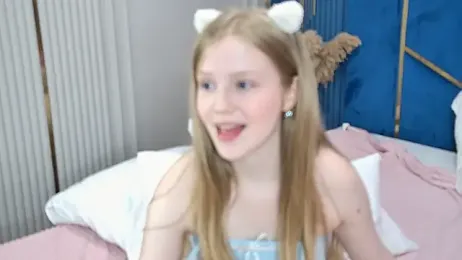 LilianHowards webcam model stream image