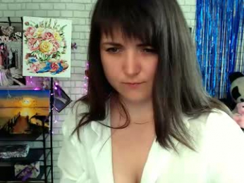 darina_m_ webcam model stream image