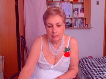 Victoria5643 webcam model stream image